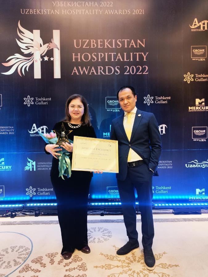 Shahzoda Grand Hotel - "Best Hotel Award Winner" Solnechnyy Екстериор снимка